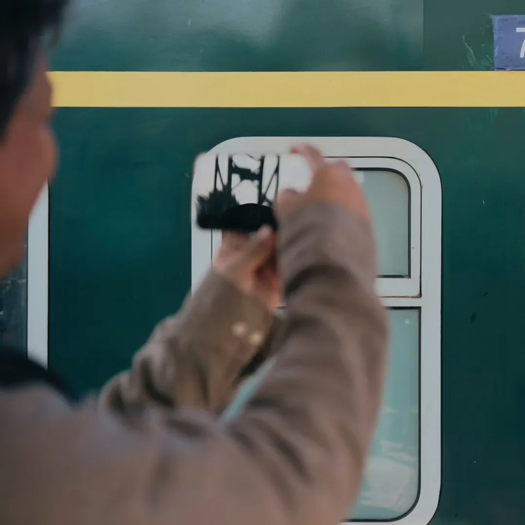 Behind-the-scenes cut of Dylan Wang