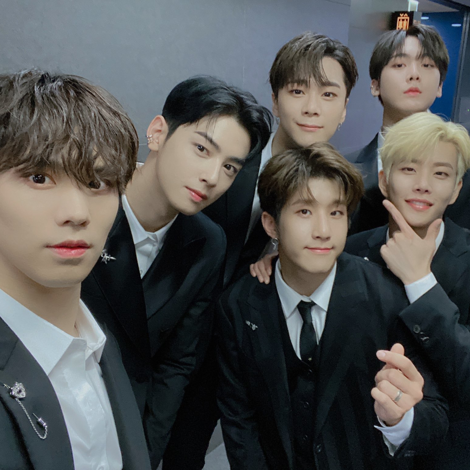 Recent activity shot of Cha Eunwoo