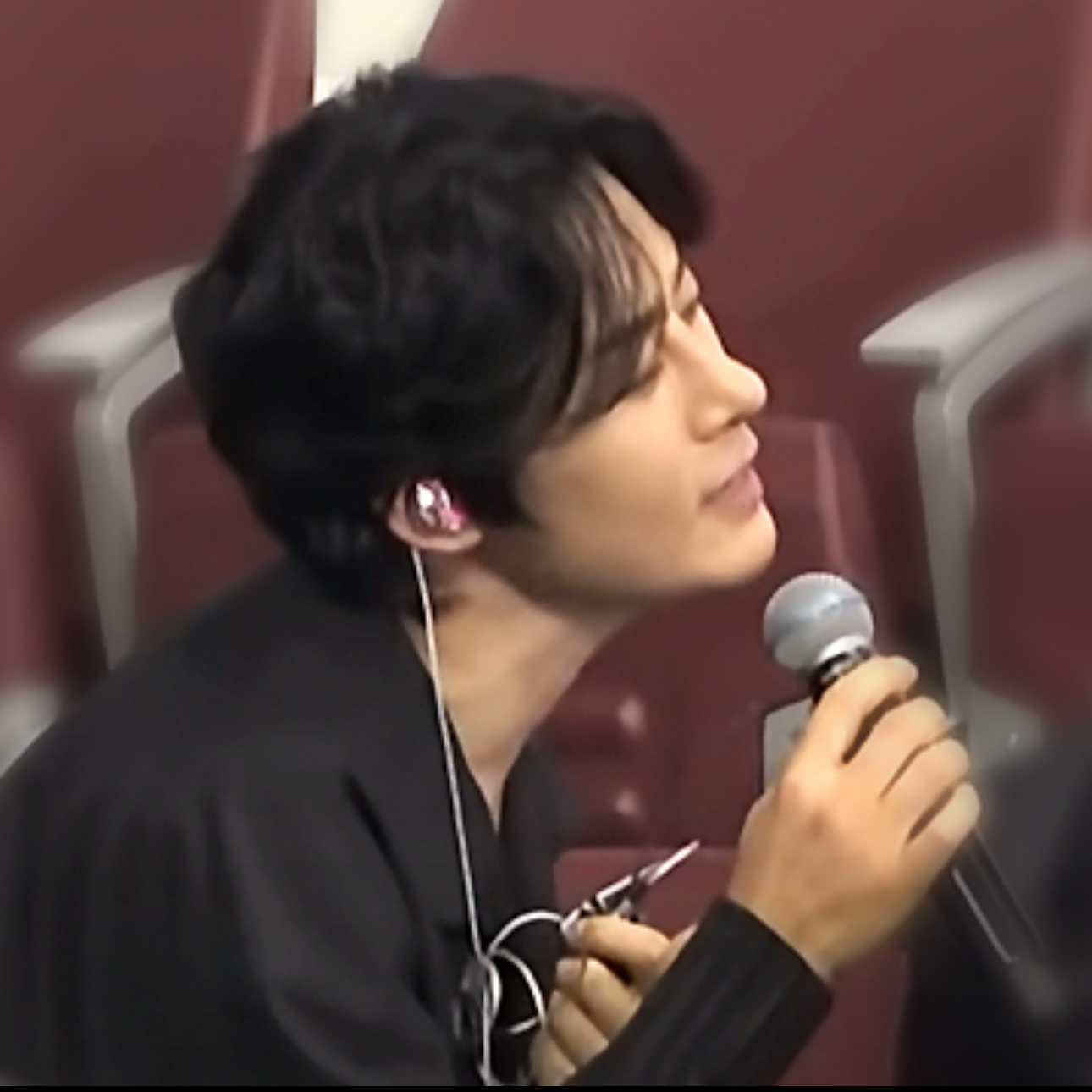 粉丝拍下的Kang Moonkyung瞬间