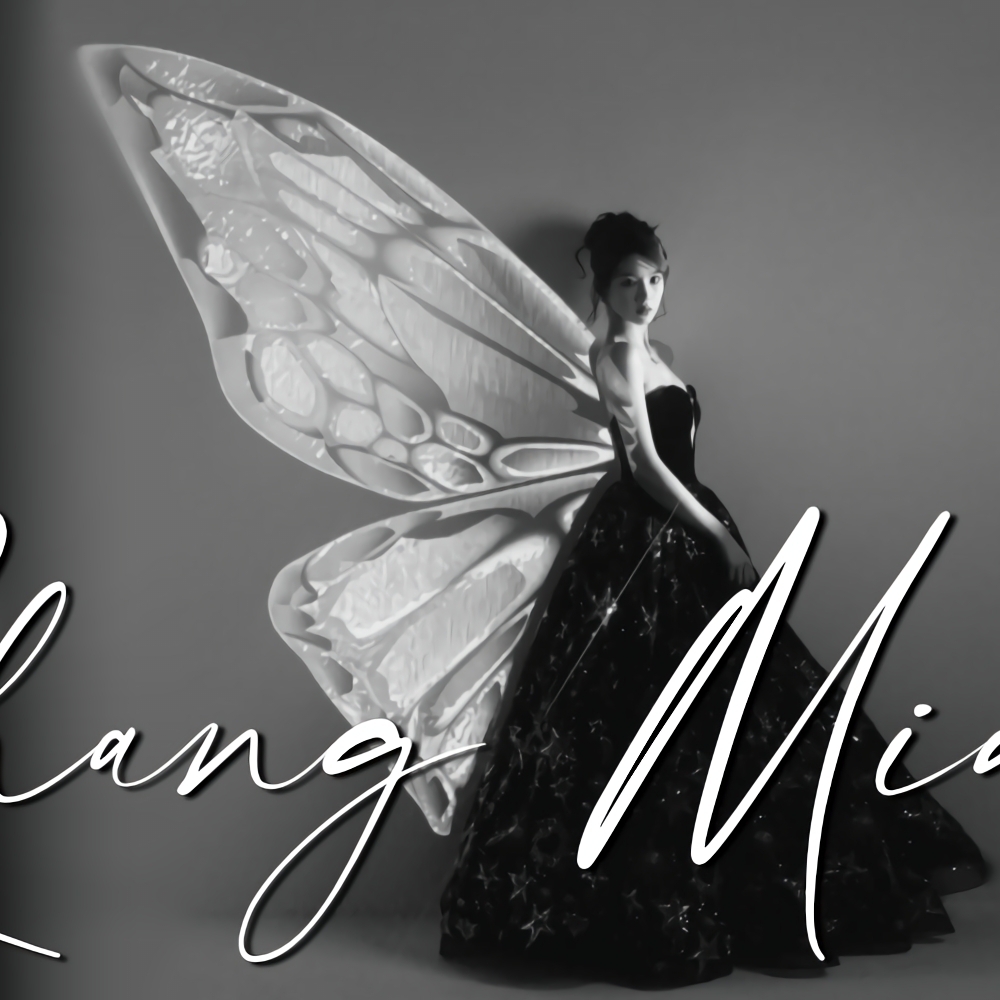 A moment captured by a fan of Zhang Miaoyi