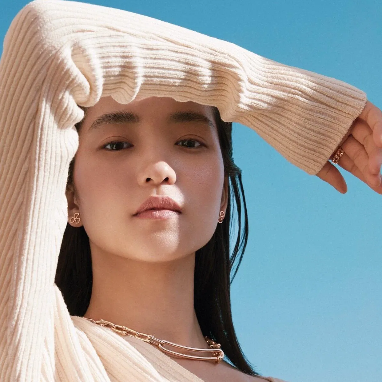 Behind-the-scenes cut of Kim Taeri