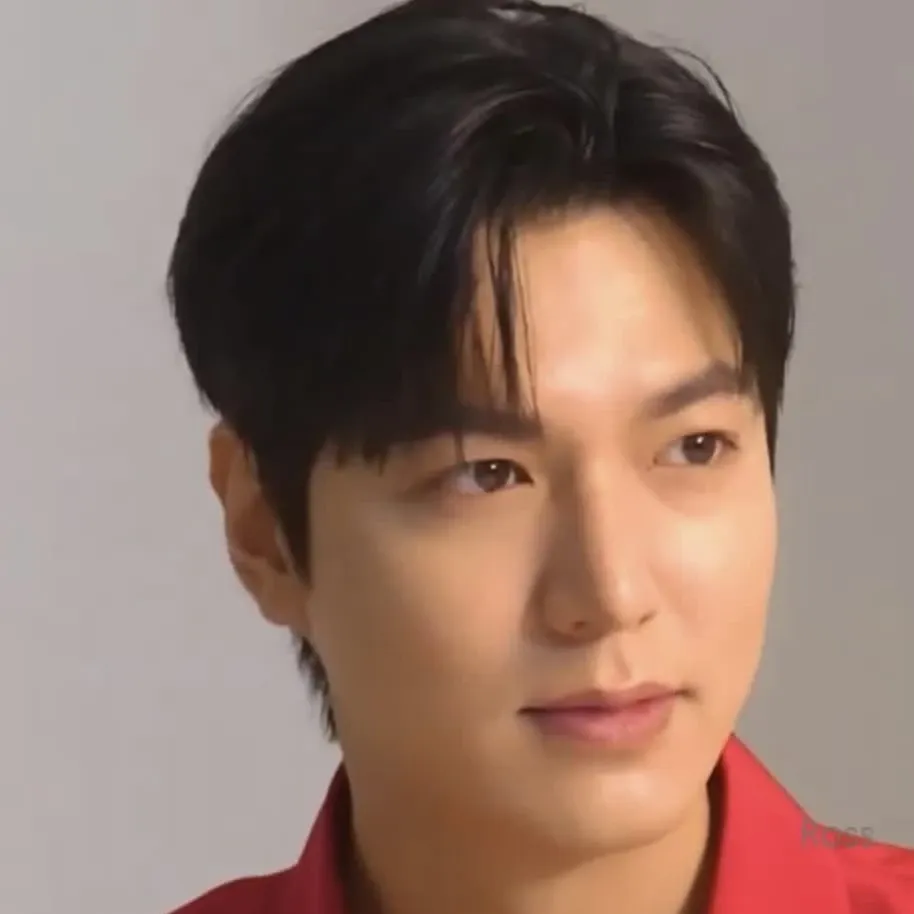 이민호 최근 활동샷