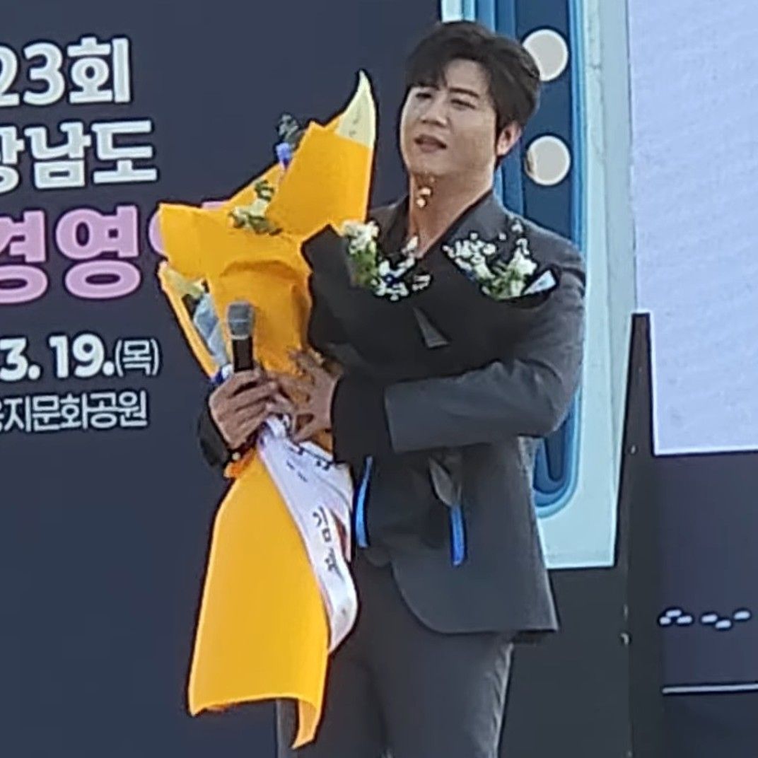 チン・ヘソンの最新写真