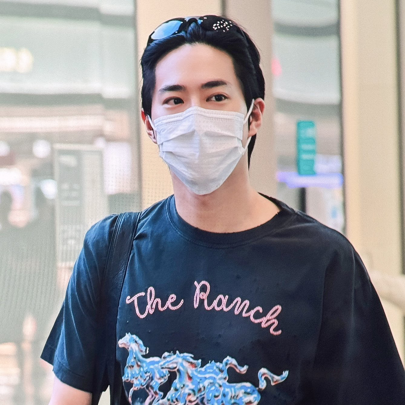 Recent activity shot of Suho