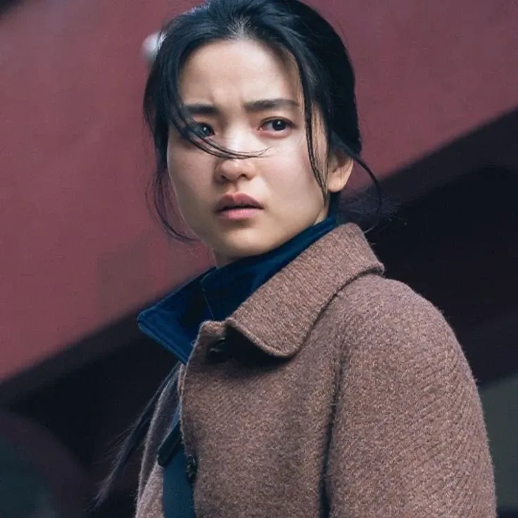 Behind-the-scenes cut of Kim Taeri
