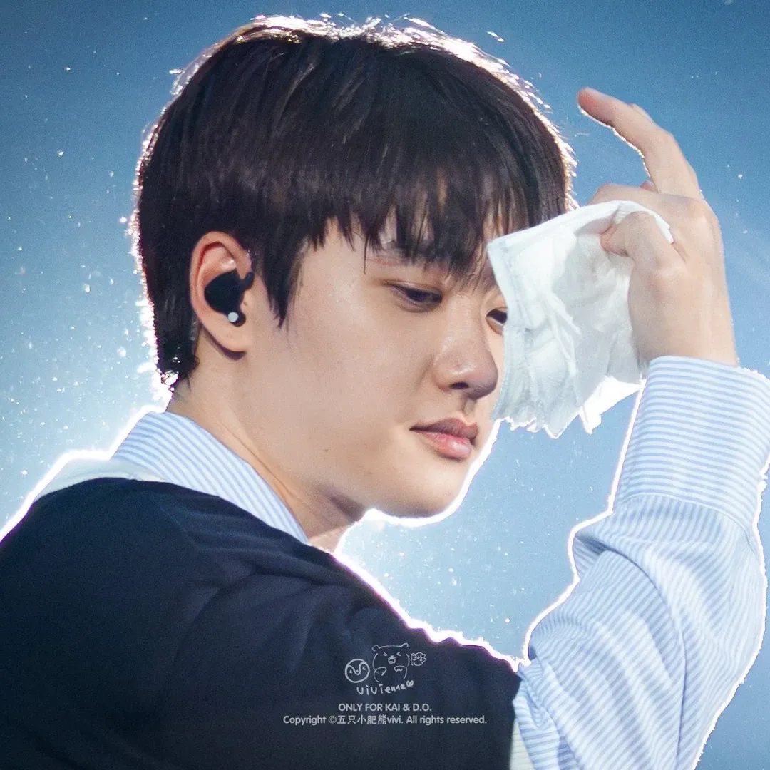 都暻秀 (D.O.)的幕後花絮