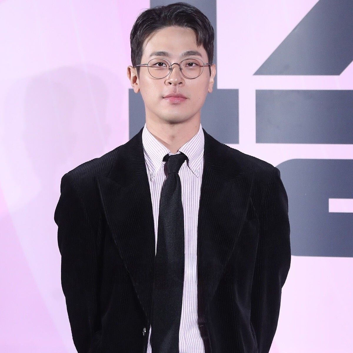 A moment captured by a fan of Park Jeongmin