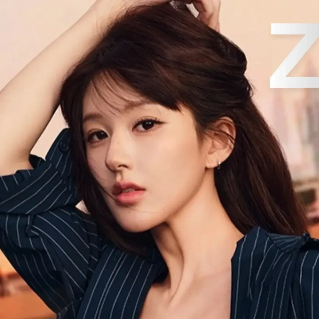 Recent activity shot of Zhao Lusi