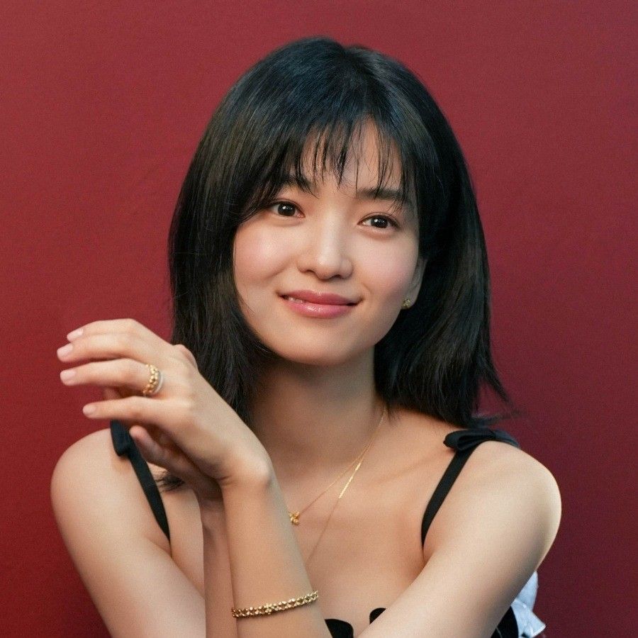 Behind-the-scenes cut of Kim Taeri