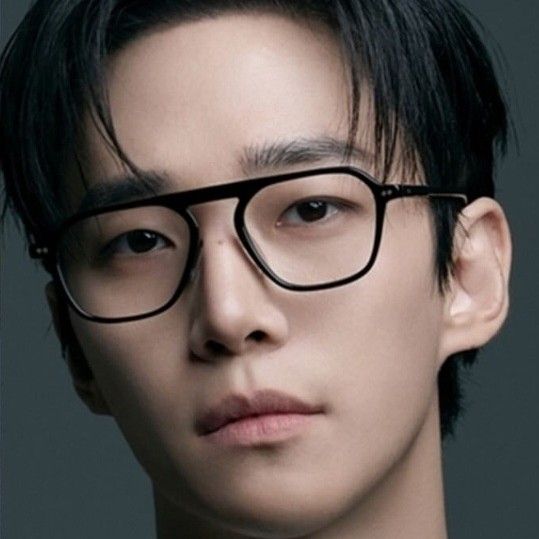 イ・ジュノの最新写真