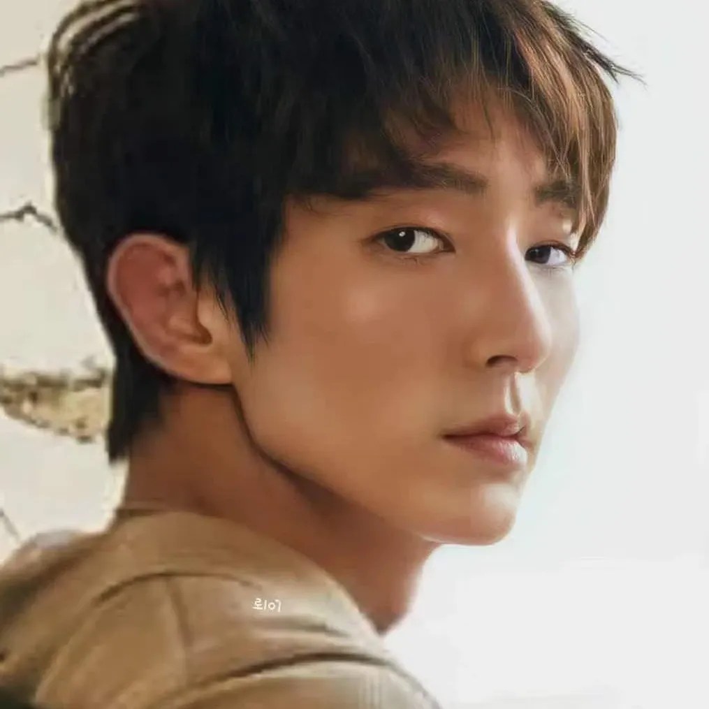 이준기의 최신 사진
