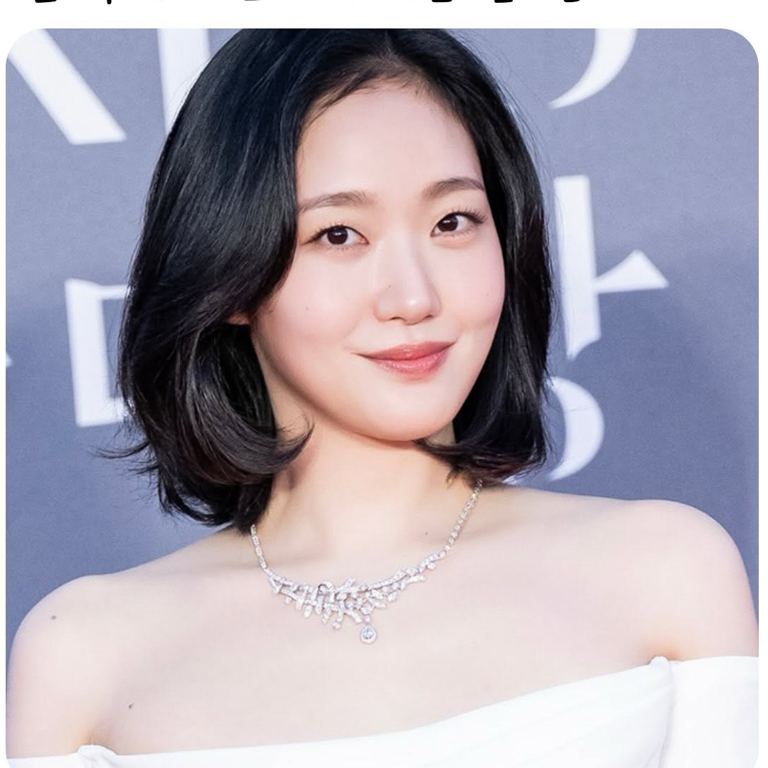 김고은 최근 활동샷
