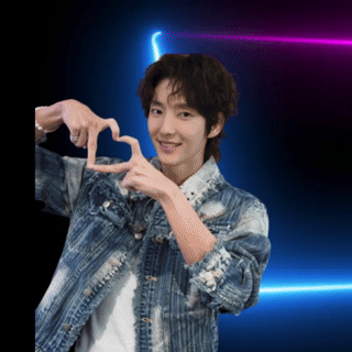 李準基的最新照片