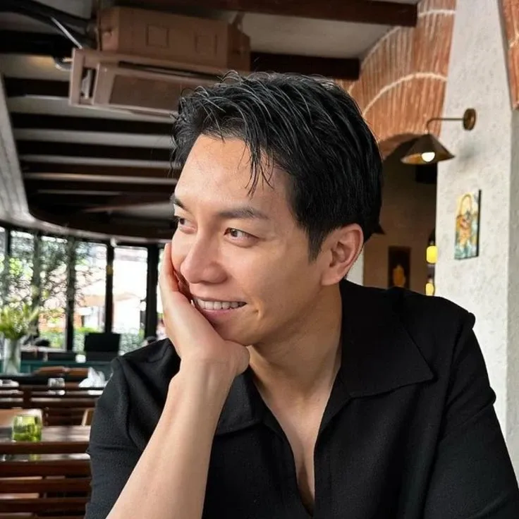 Cuplikan di balik layar dari Lee Seunggi