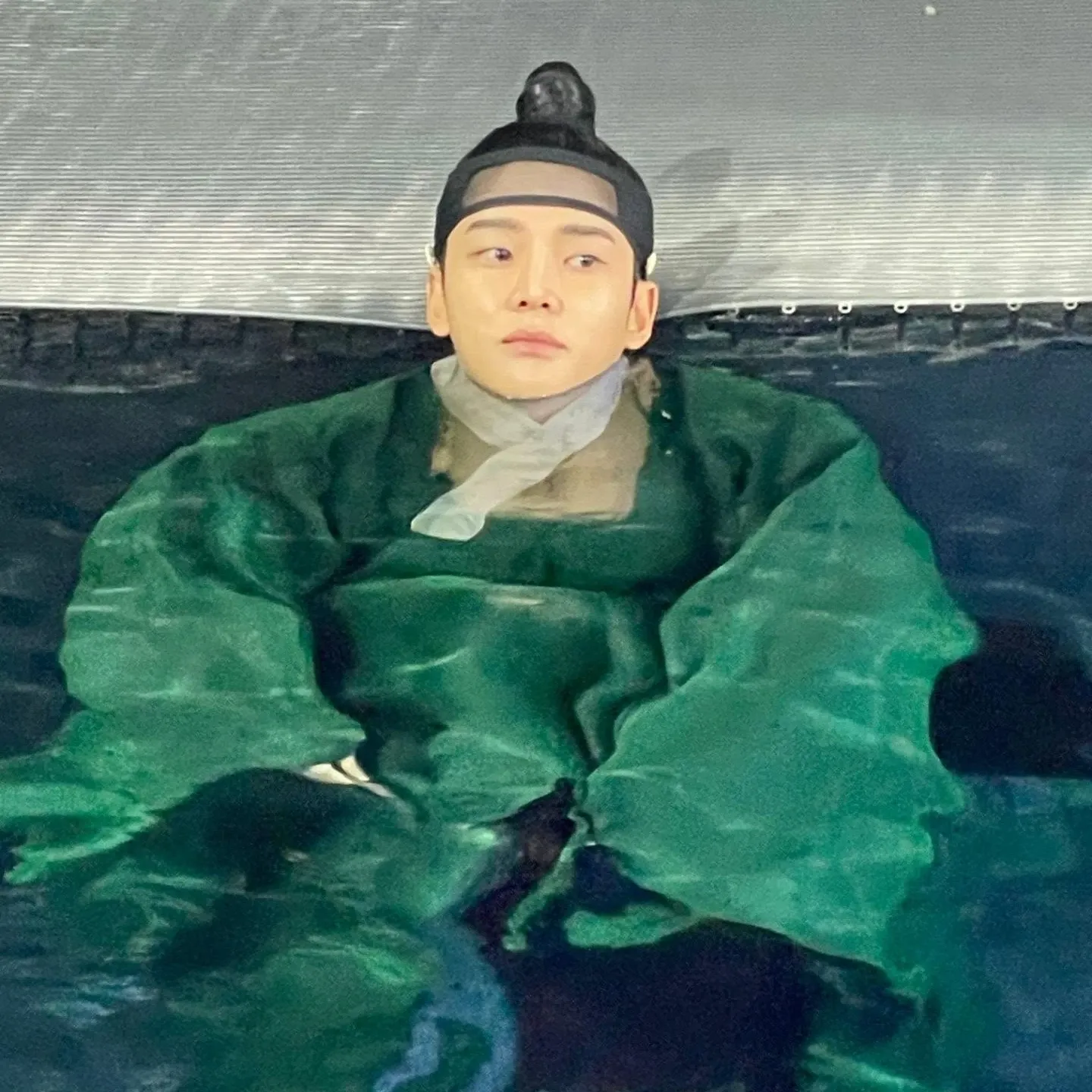 Foto terbaru dari Rowoon