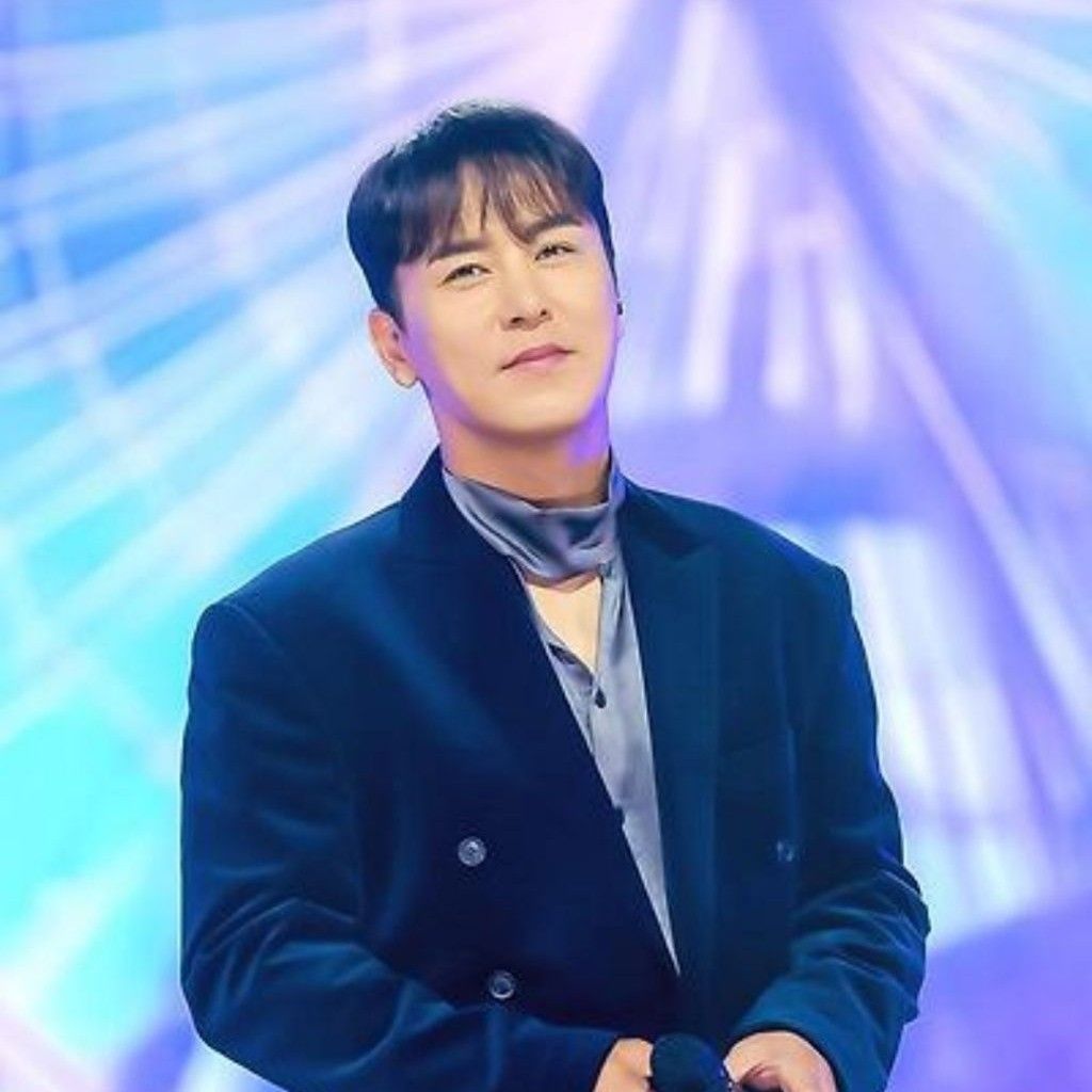 Foto kegiatan terbaru dari Jang Minho