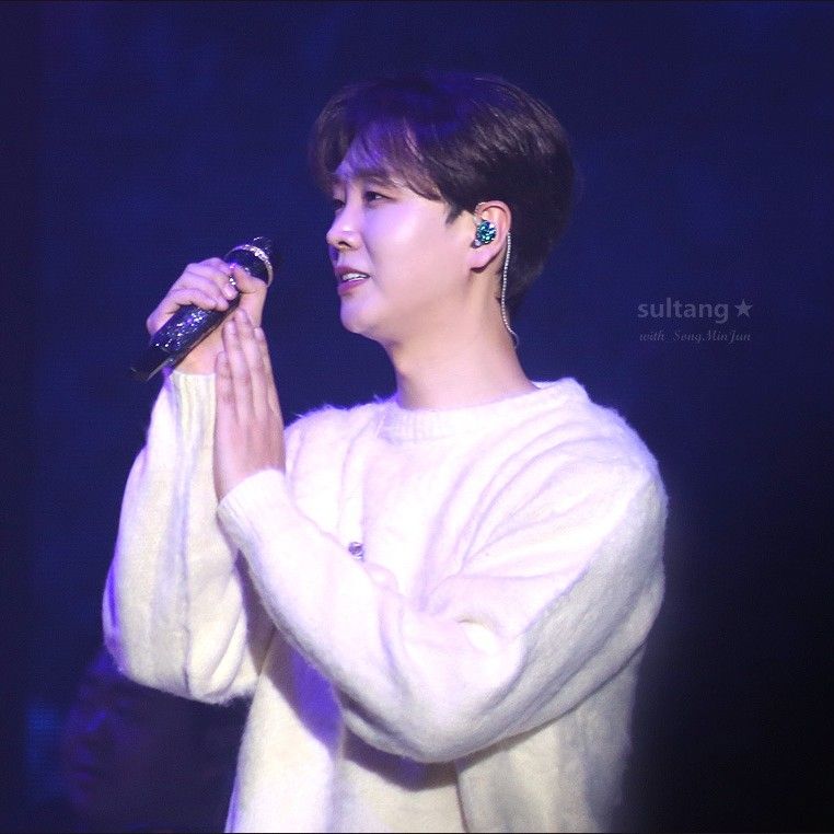 Recent activity shot of Song Minjun