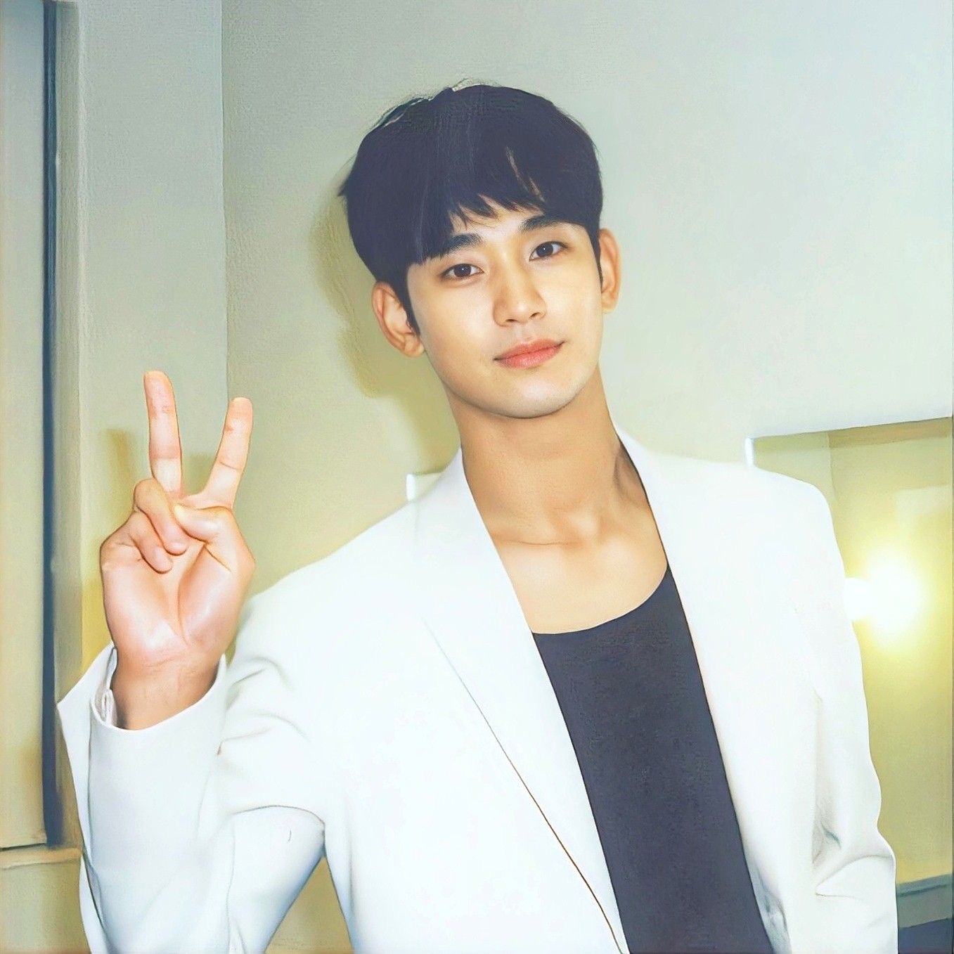 Postingan selebriti populer yang disukai penggemar