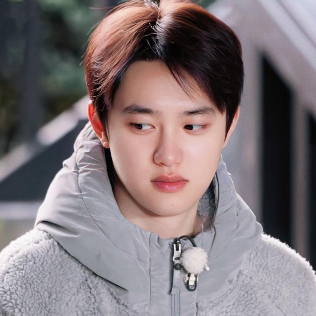 都暻秀 (D.O.)的最新照片