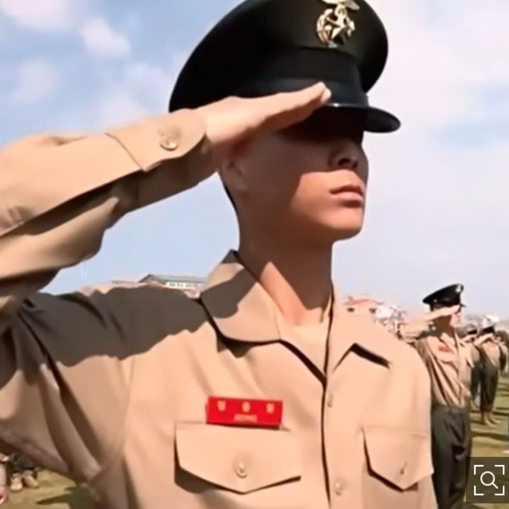 チョン・ドンウォンの最近の活動ショット