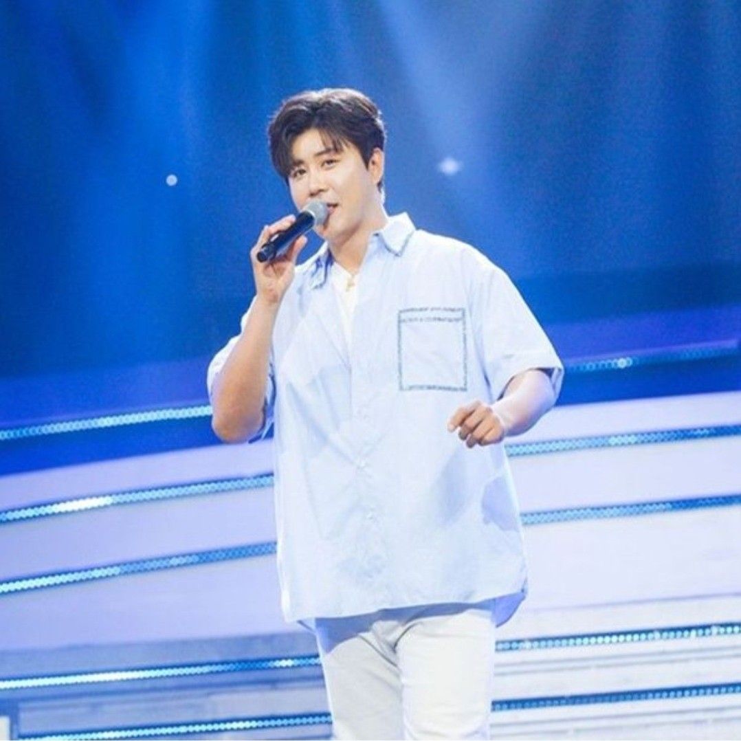 チン・ヘソンのビハインドカット