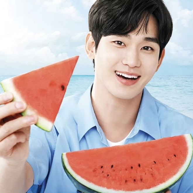 Behind-the-scenes cut of Kim Soohyun
