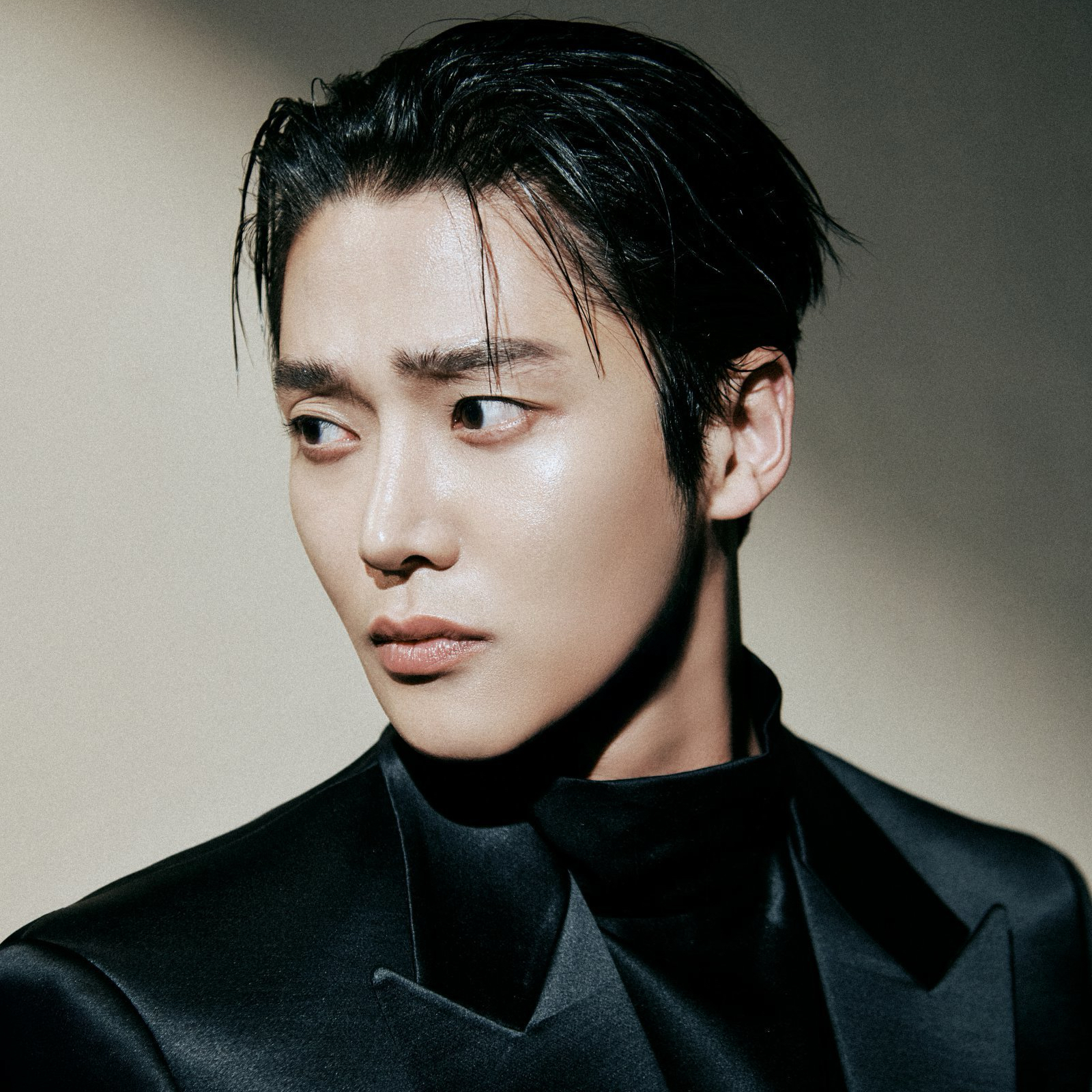 Foto kegiatan terbaru dari Rowoon