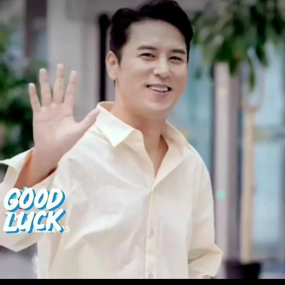 Recent activity shot of Jang Minho