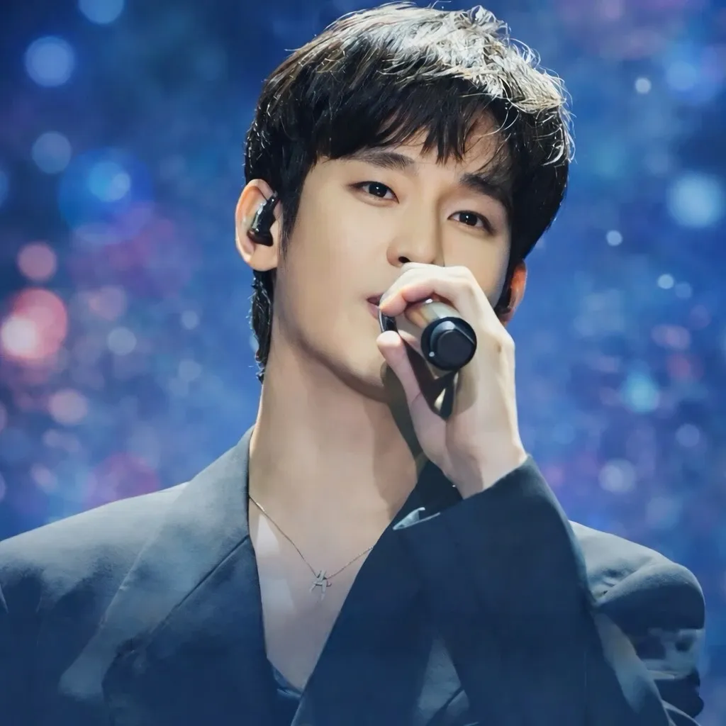 Behind-the-scenes cut of Kim Soohyun