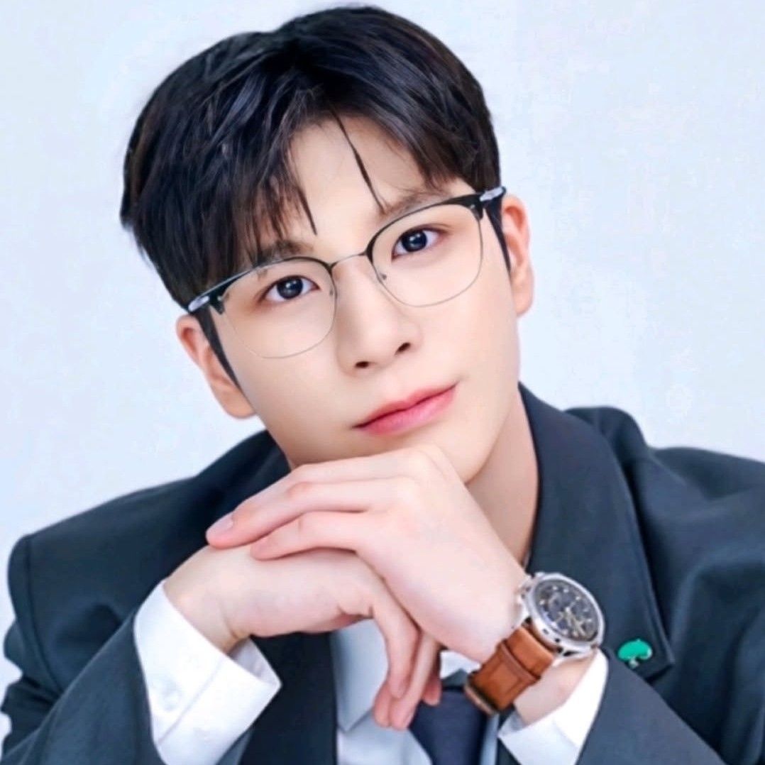 チョン・ドンウォンの最近の活動ショット