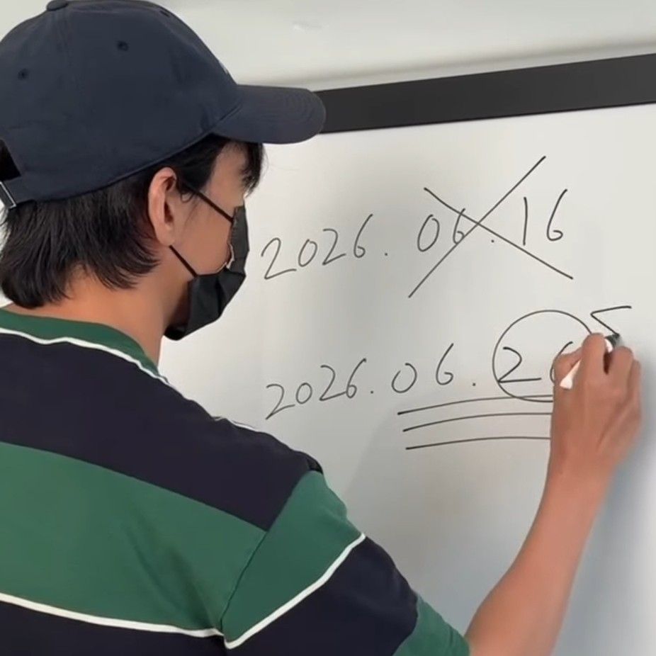 李承允的最新照片