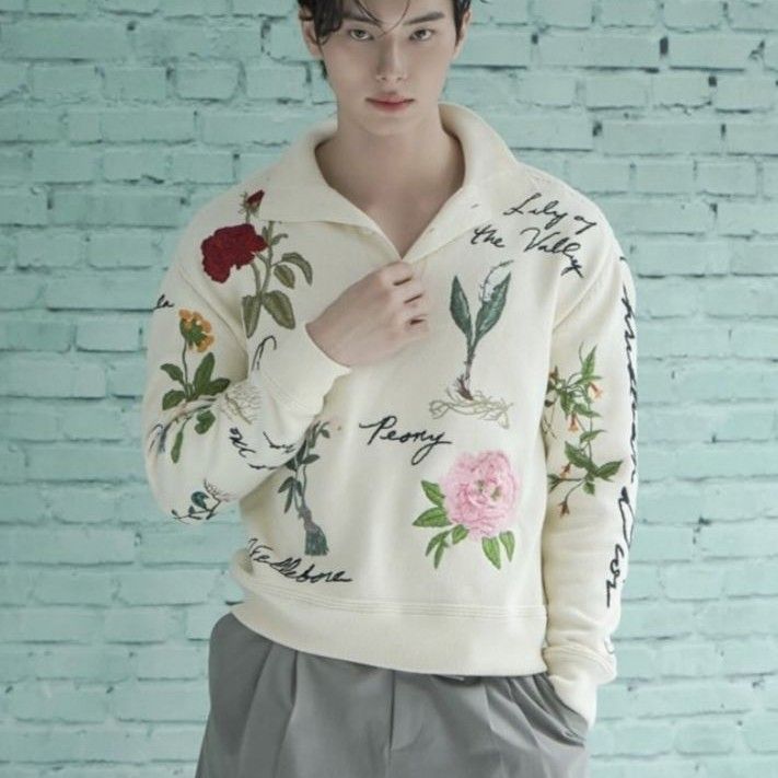 Latest photo of Lee Chaemin