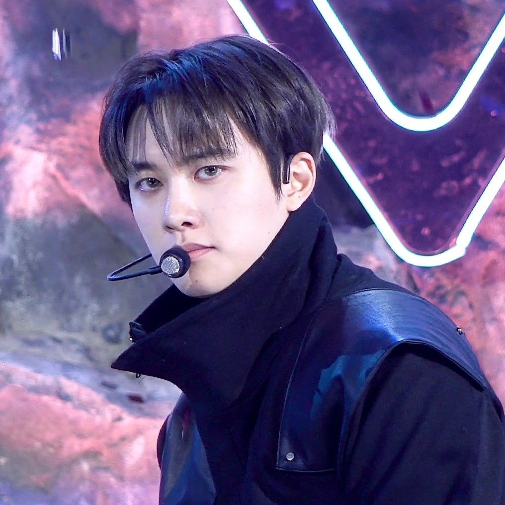 도경수 (디오)의 최신 사진