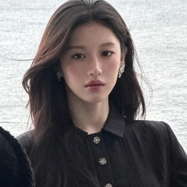 A moment captured by a fan of Go Younjung
