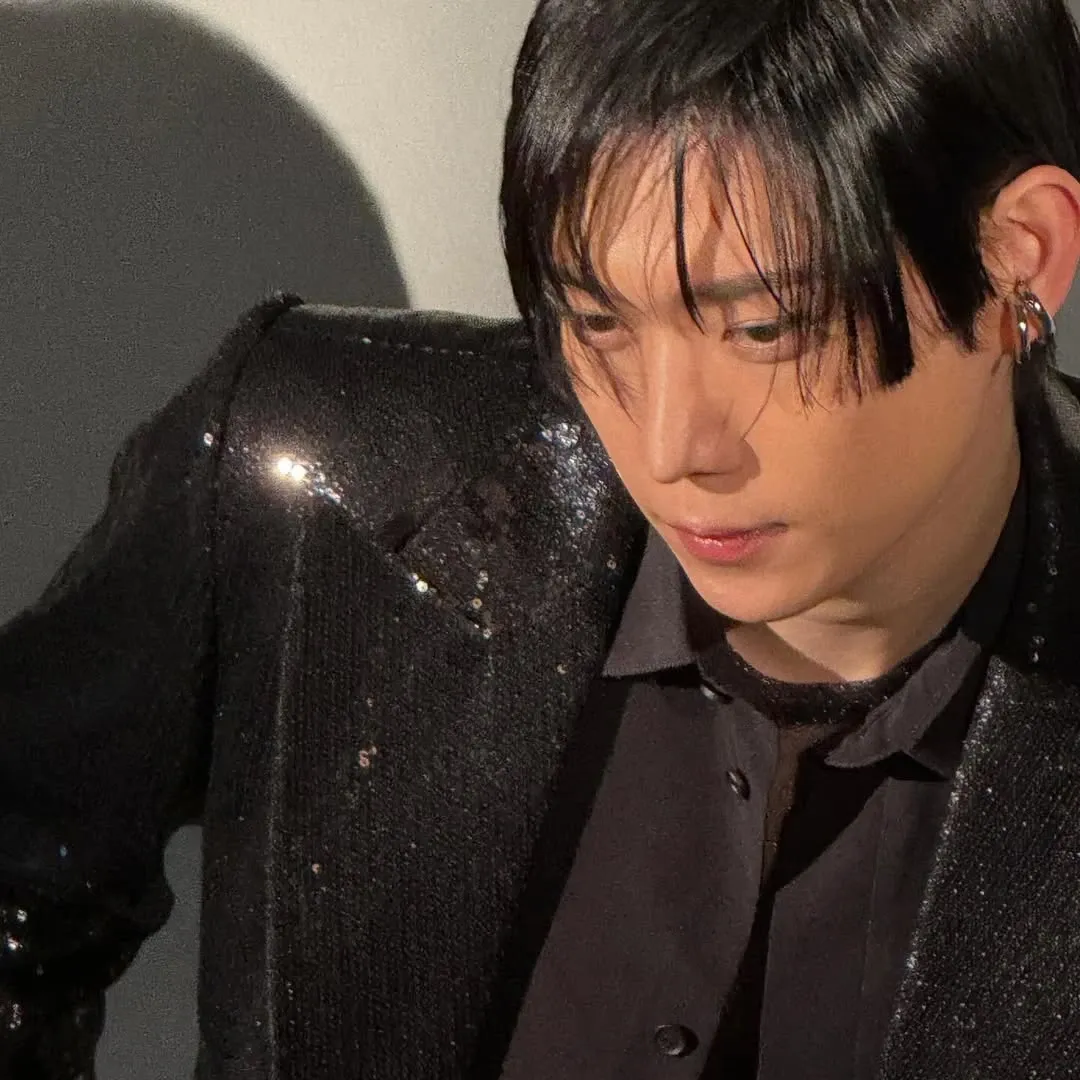 A moment captured by a fan of Kim Youngdae