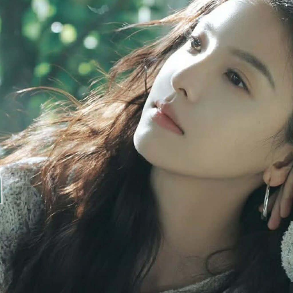 Behind-the-scenes cut of Zhang Ruonan