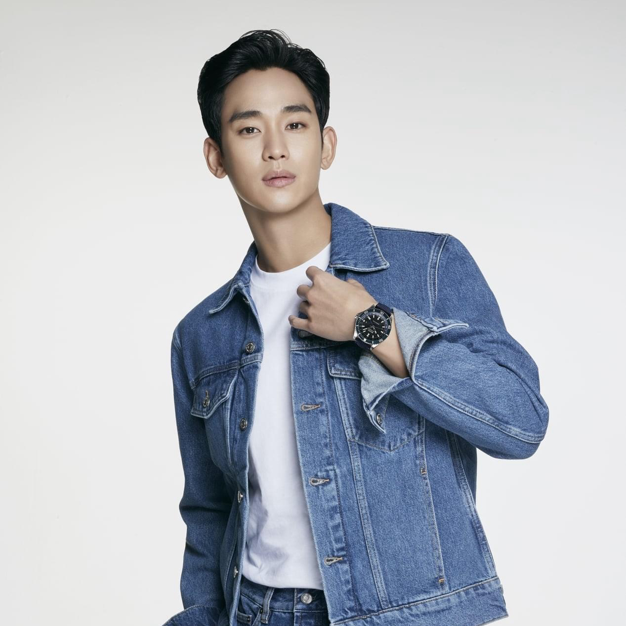 金秀賢的幕後花絮