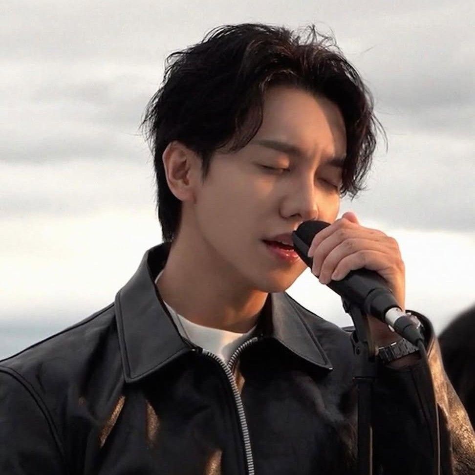 イ・スンギの最新写真