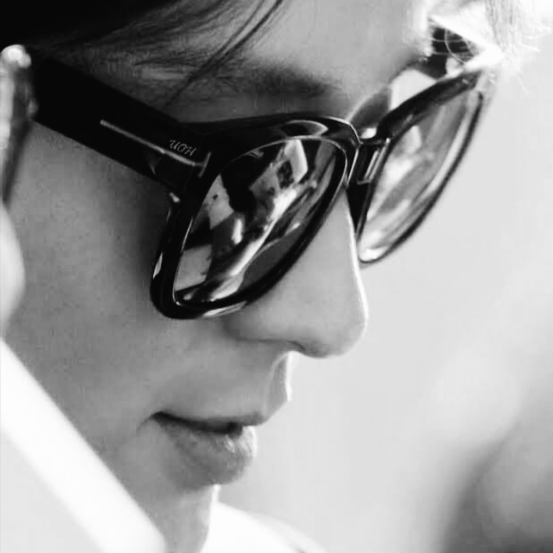 Behind-the-scenes cut of Lee Joongi