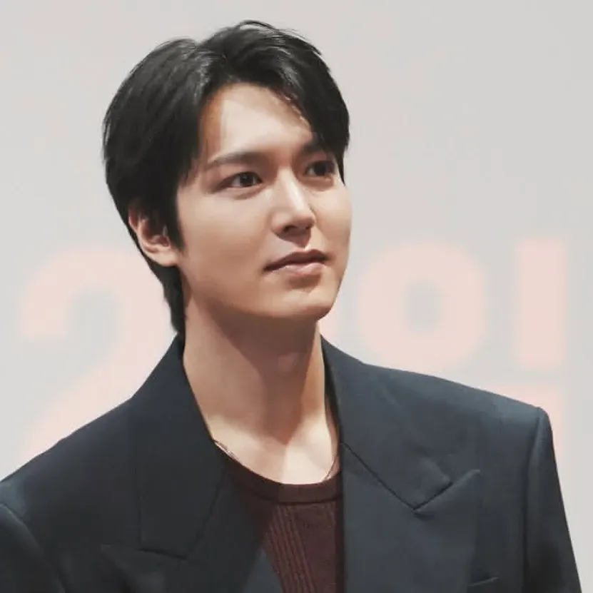 이민호 최근 활동샷