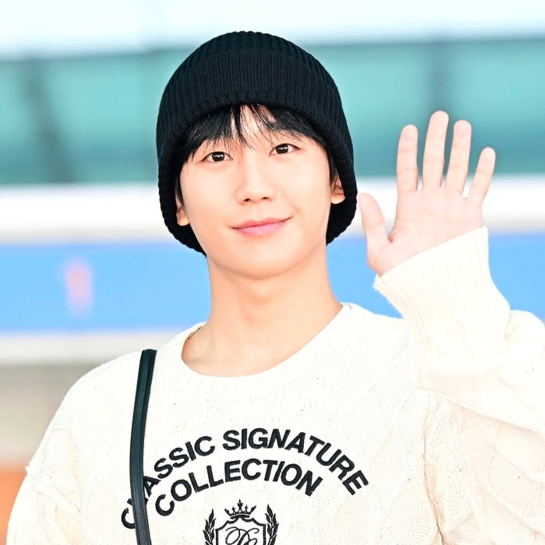 粉丝拍下的丁海寅瞬间