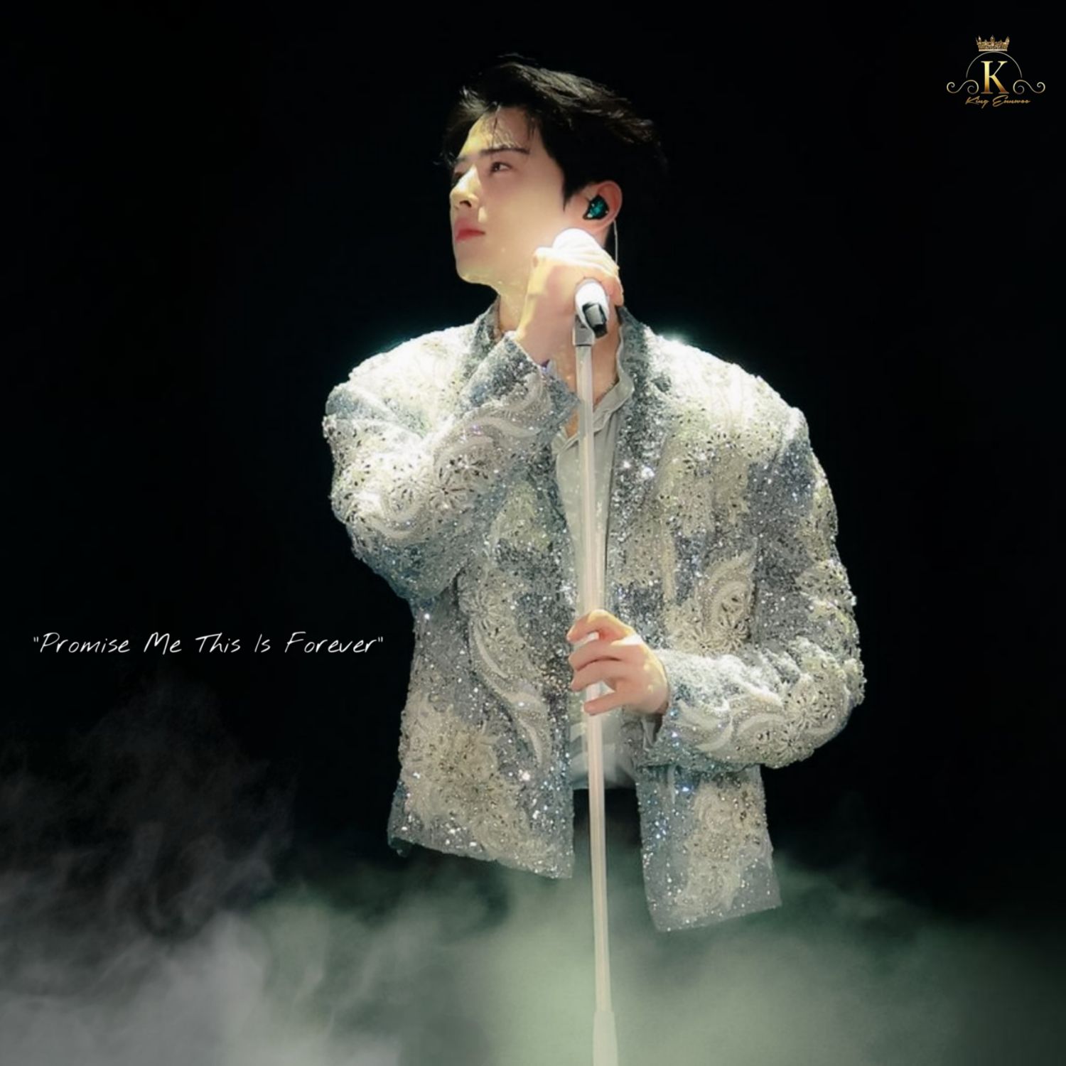 Behind-the-scenes cut of Cha Eunwoo