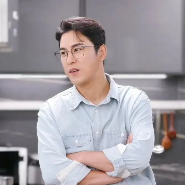 Foto kegiatan terbaru dari Jang Minho