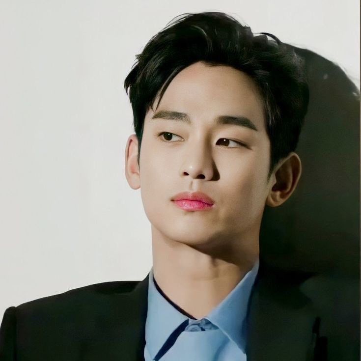 Behind-the-scenes cut of Kim Soohyun
