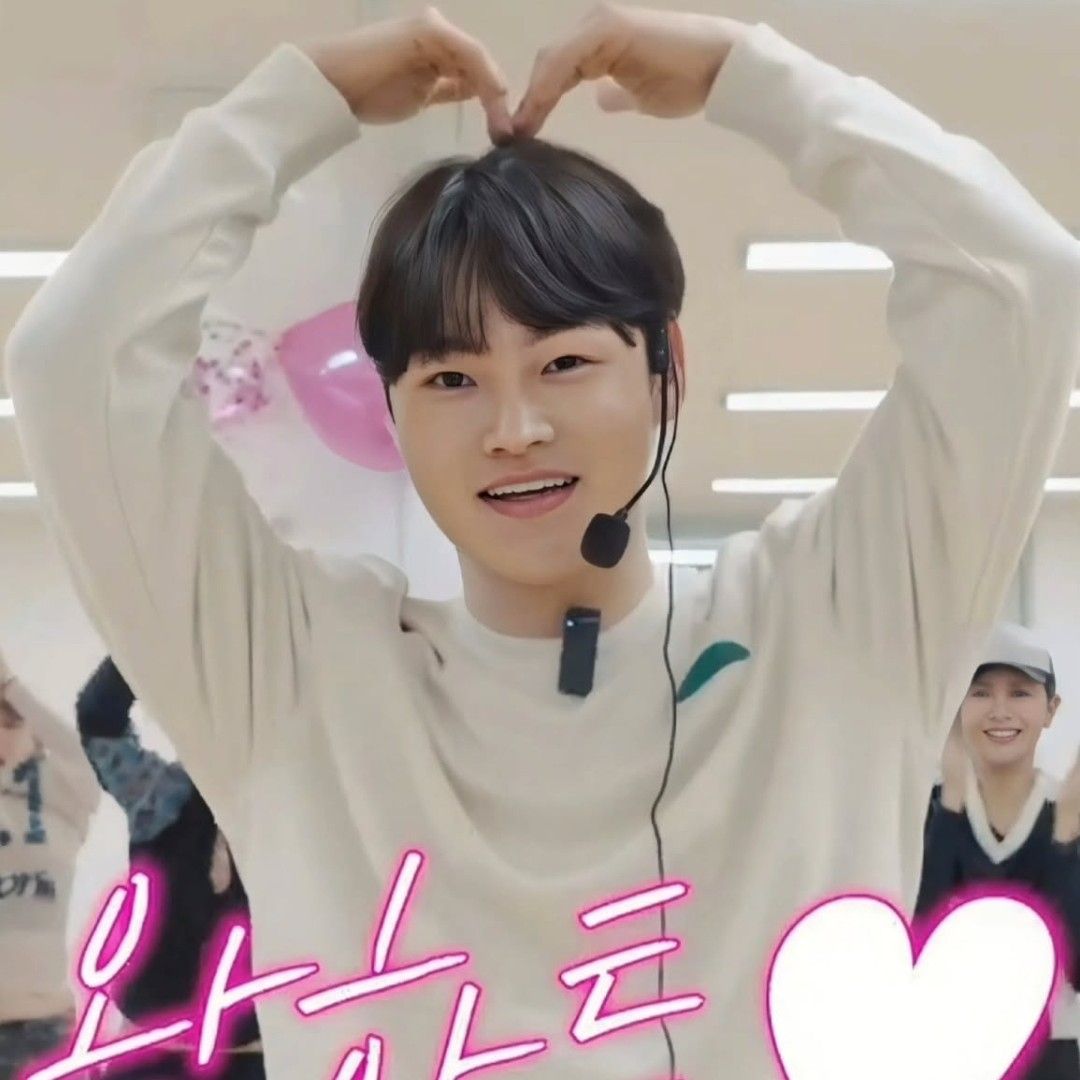 パク・ソジンの最近の活動ショット