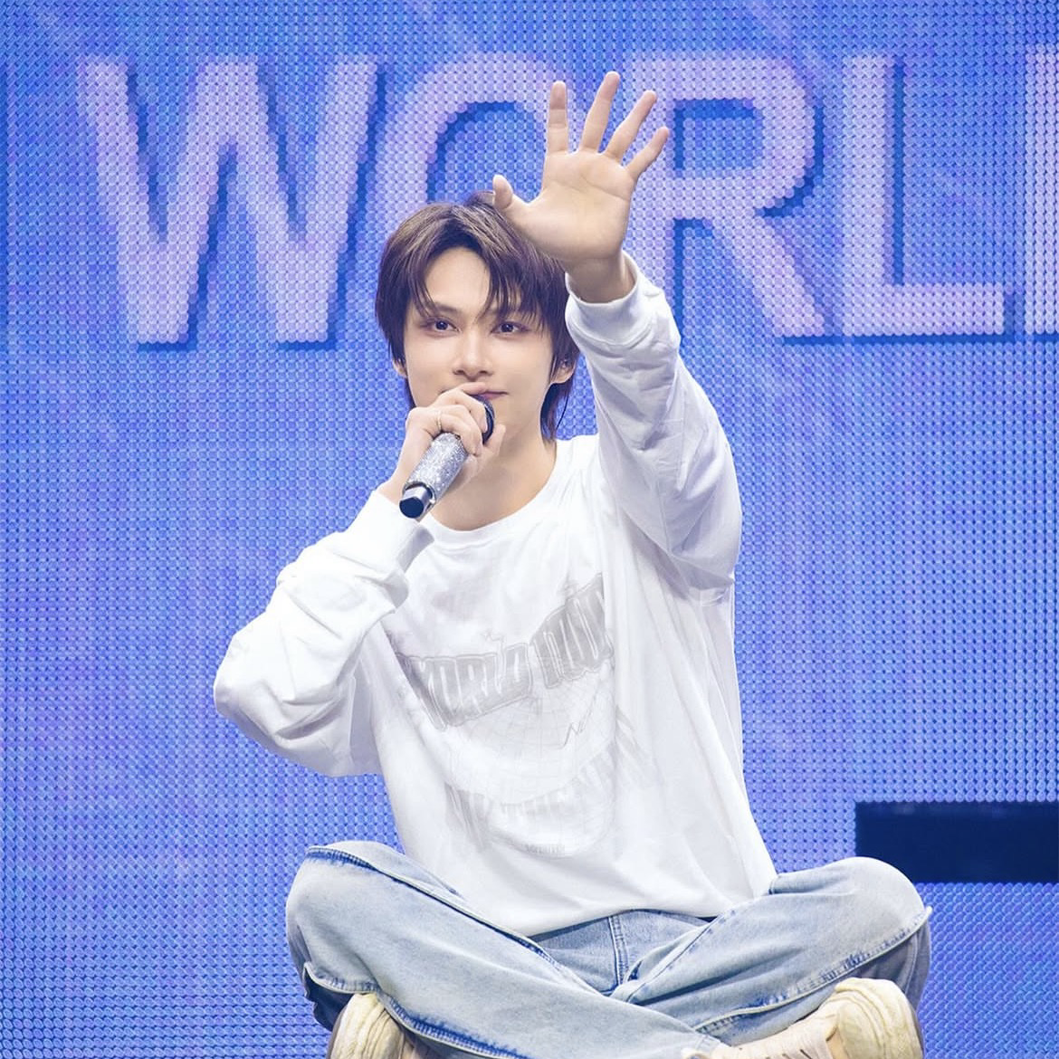 Latest photo of Wen Junhui