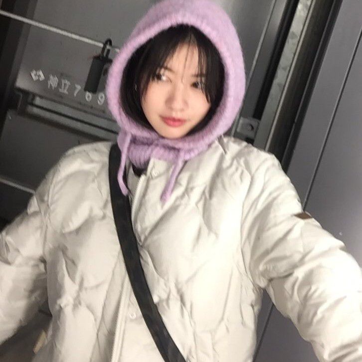 Recent activity shot of Jung Somin