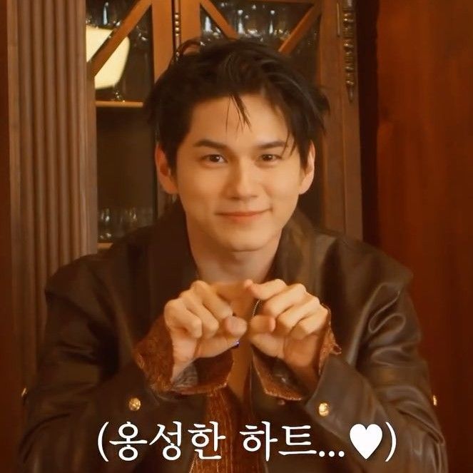 Momen yang diabadikan oleh penggemar Ong Seongwu