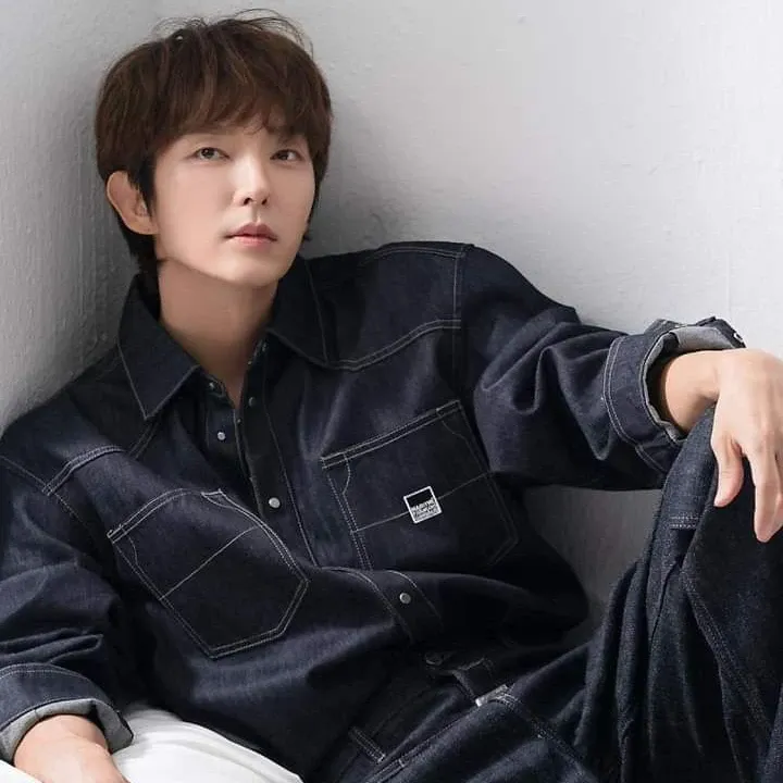 이준기 최근 활동샷