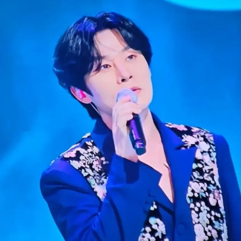 Behind-the-scenes cut of Kang Moonkyung